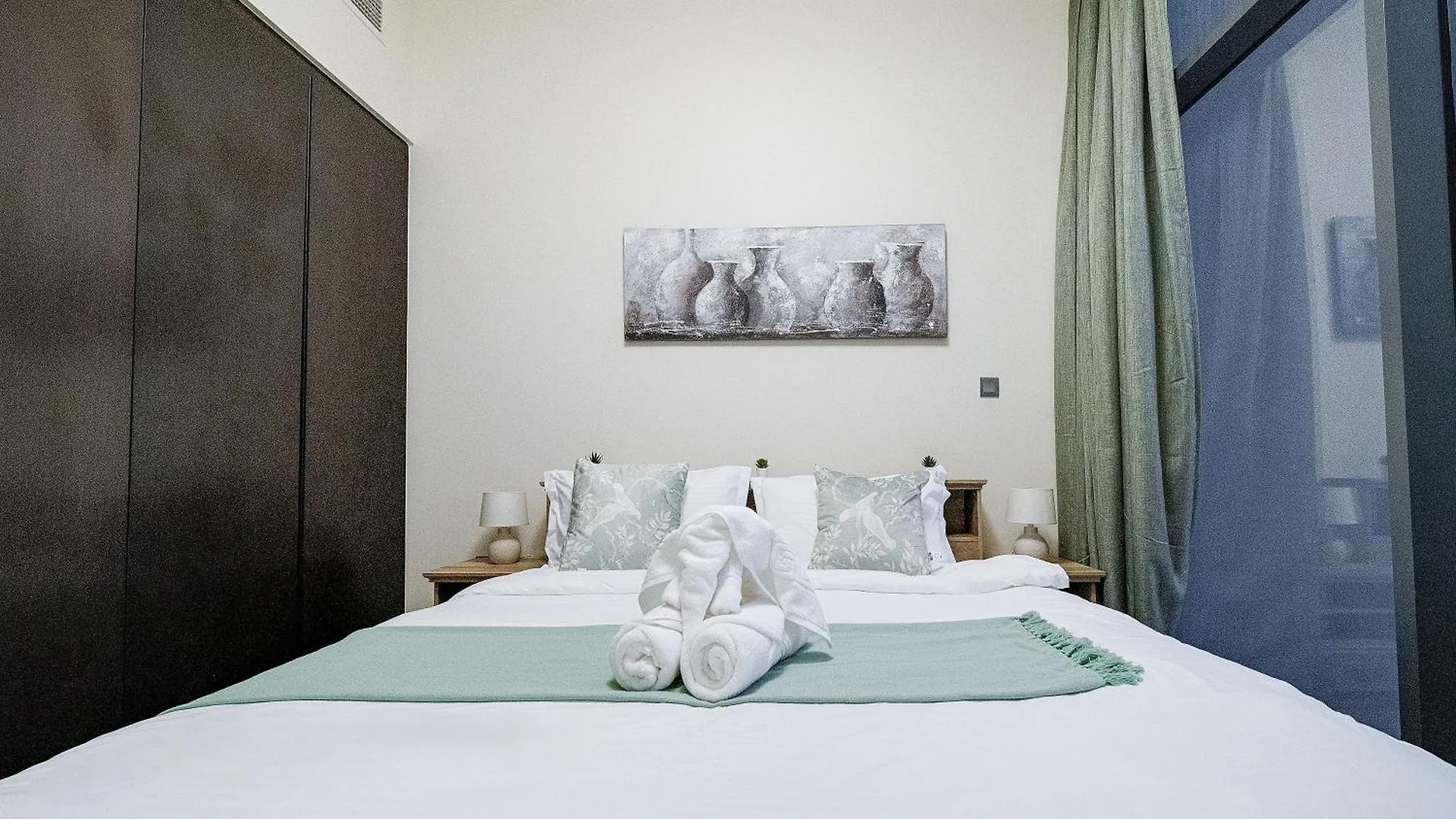 Chic 1Br Getaway- 4Min Walk To Business Bay Metro & 10Min To Burj Khalifa Apartment Dubai